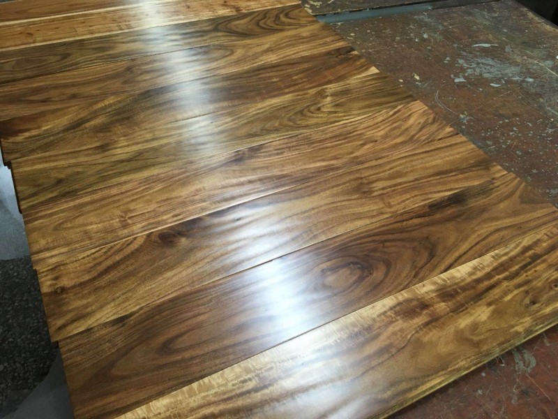 Hand Scraped Natural Asian Walnut Hardwood Flooring Selected Grade