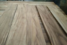 5" x 3/4" solid unfinished acacia flooring - selected grade