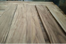 5" x 3/4" solid unfinished acacia flooring - selected grade