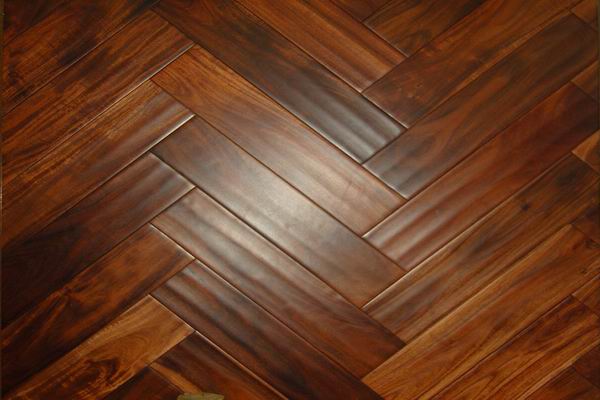 TOBACCO ROAD solid herringbone wood flooring